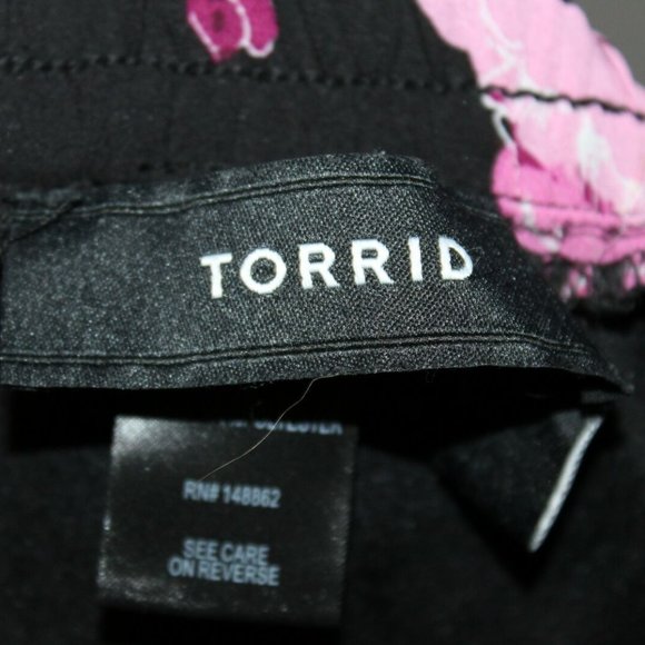 Torrid Floral Chiffon Tulip Leg Pant Black HW9838 - Picture 4 of 9